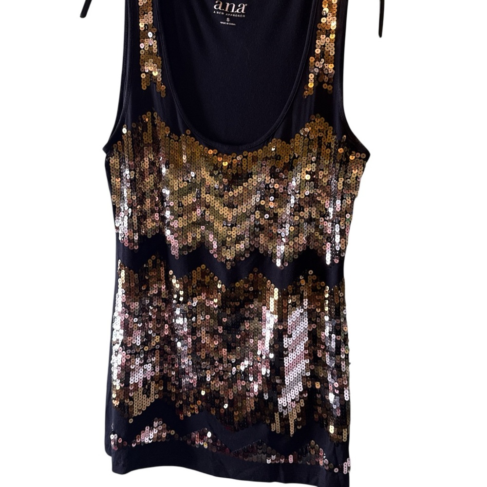 a.n.a Tank Top Sz S Black Gold Sequin Sleeveless Shimmering Blouse Scoop Neck